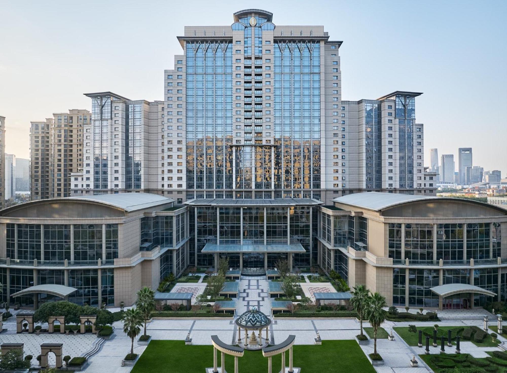 The Azure Ningbo, Vignette Collection Hotel Exterior photo